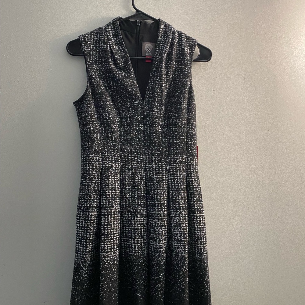 NWT VINCE CAMUTO Sleeveless Black dress